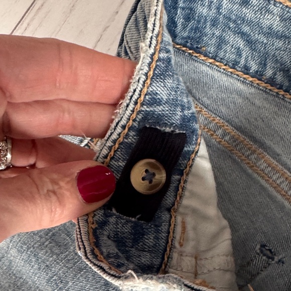 NWT kids Light Blue Jeans - Picture 4 of 4